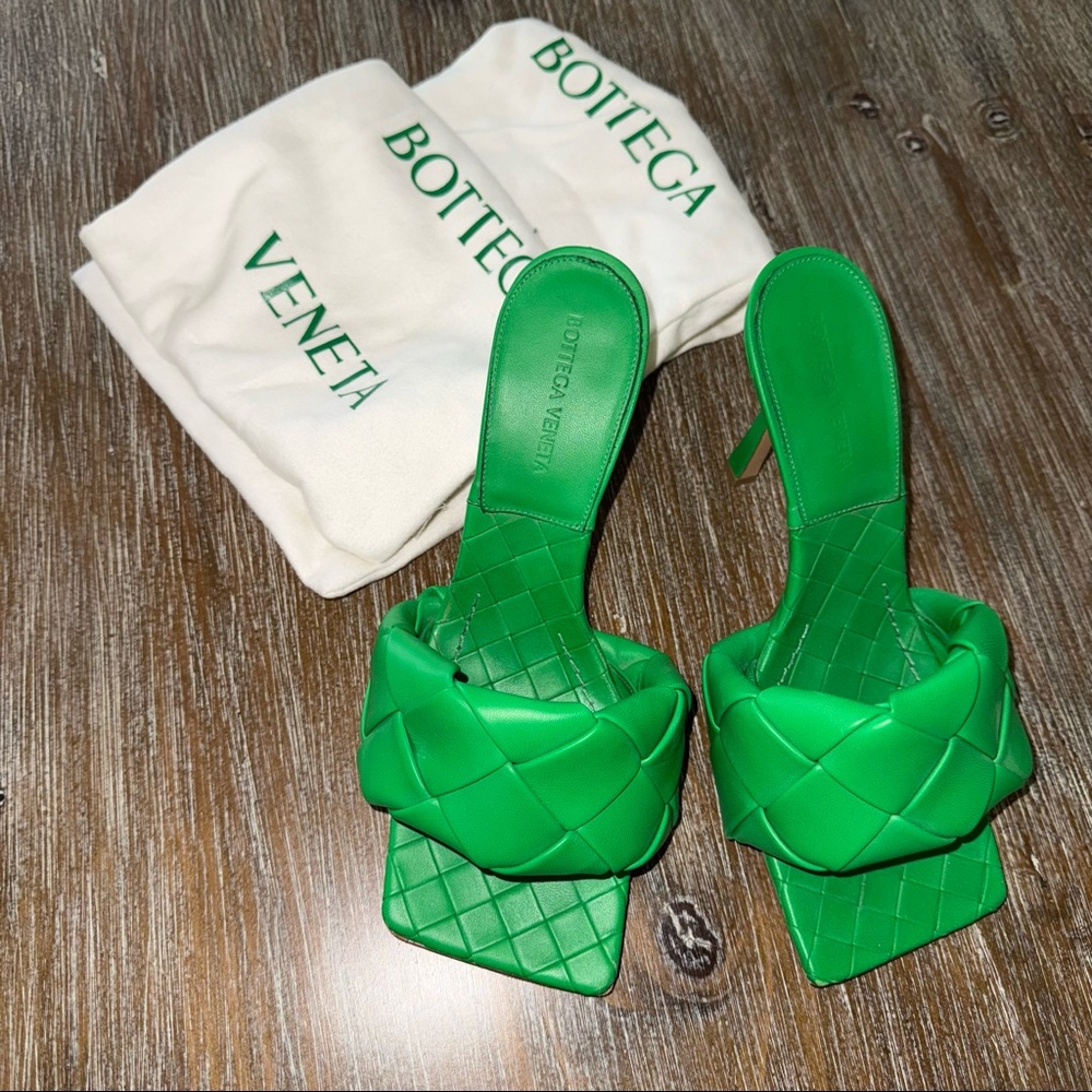Bottega Veneta Green Lido Heels Size 40